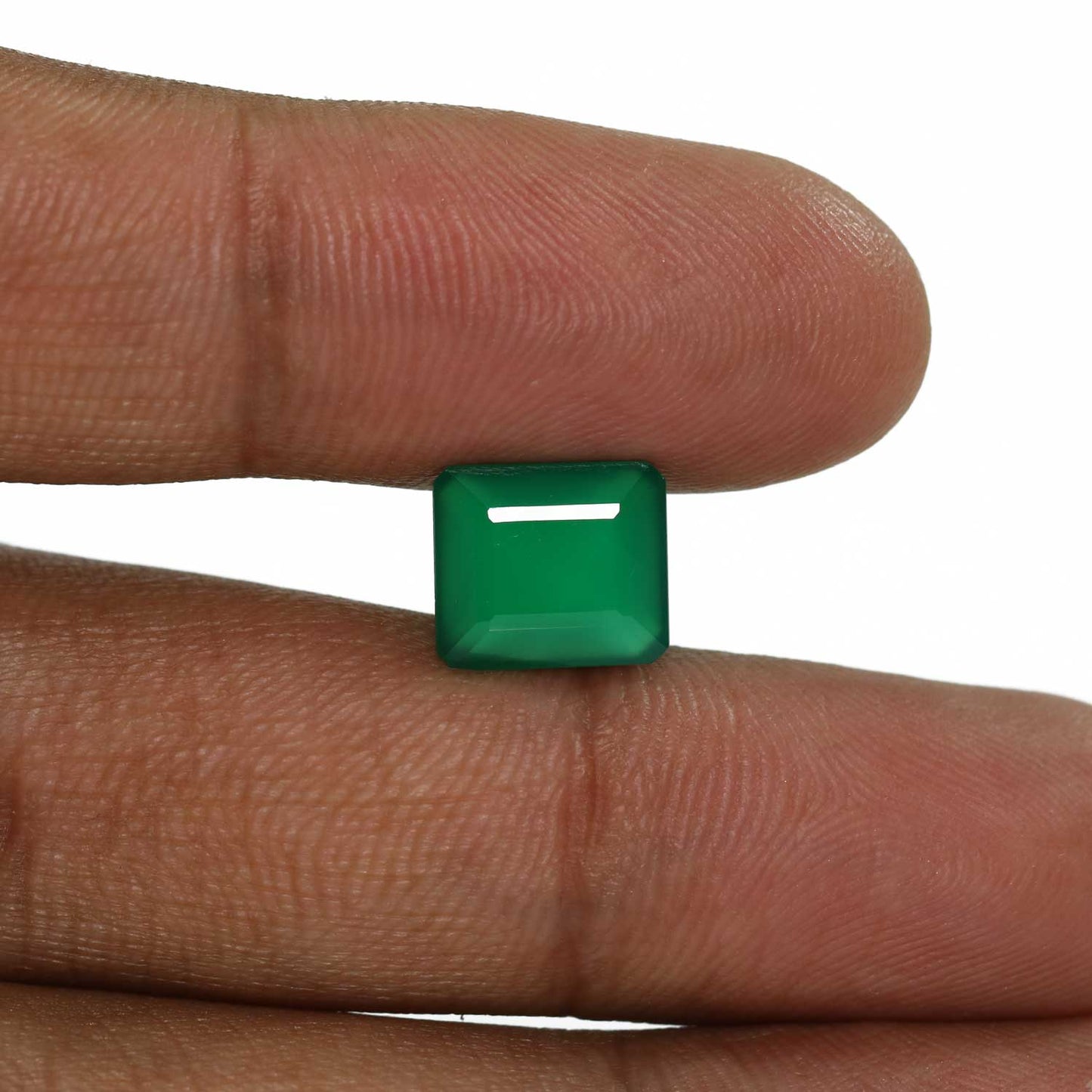 Green Onyx (Chalcedony) Cts 5.2 Ratti 5.72