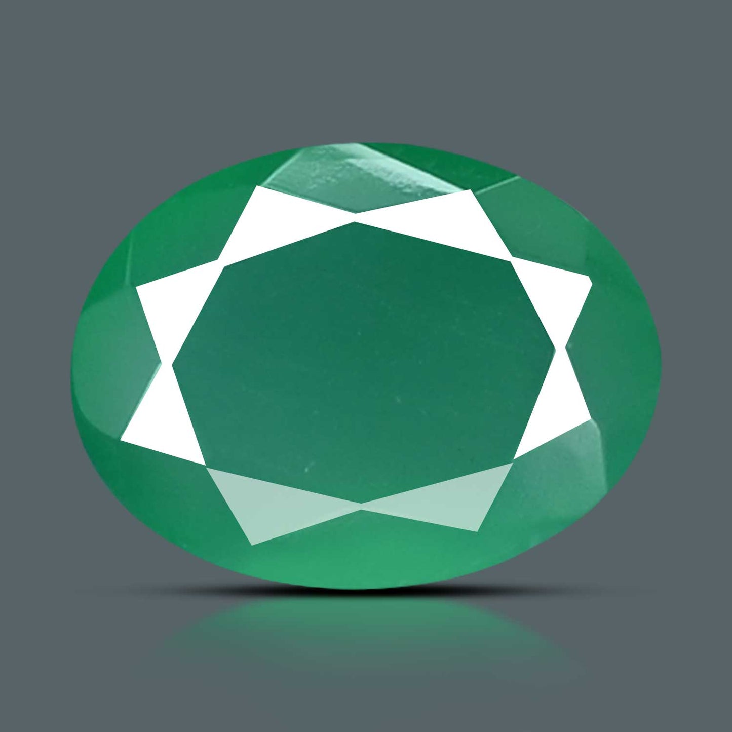 Green Onyx (Chalcedony) Cts 5.5
