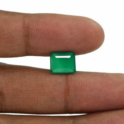Green Onyx 4.06 Carat