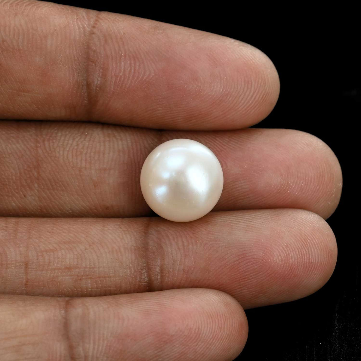 Fresh Water Pearl (Moti) 9.89 Carat