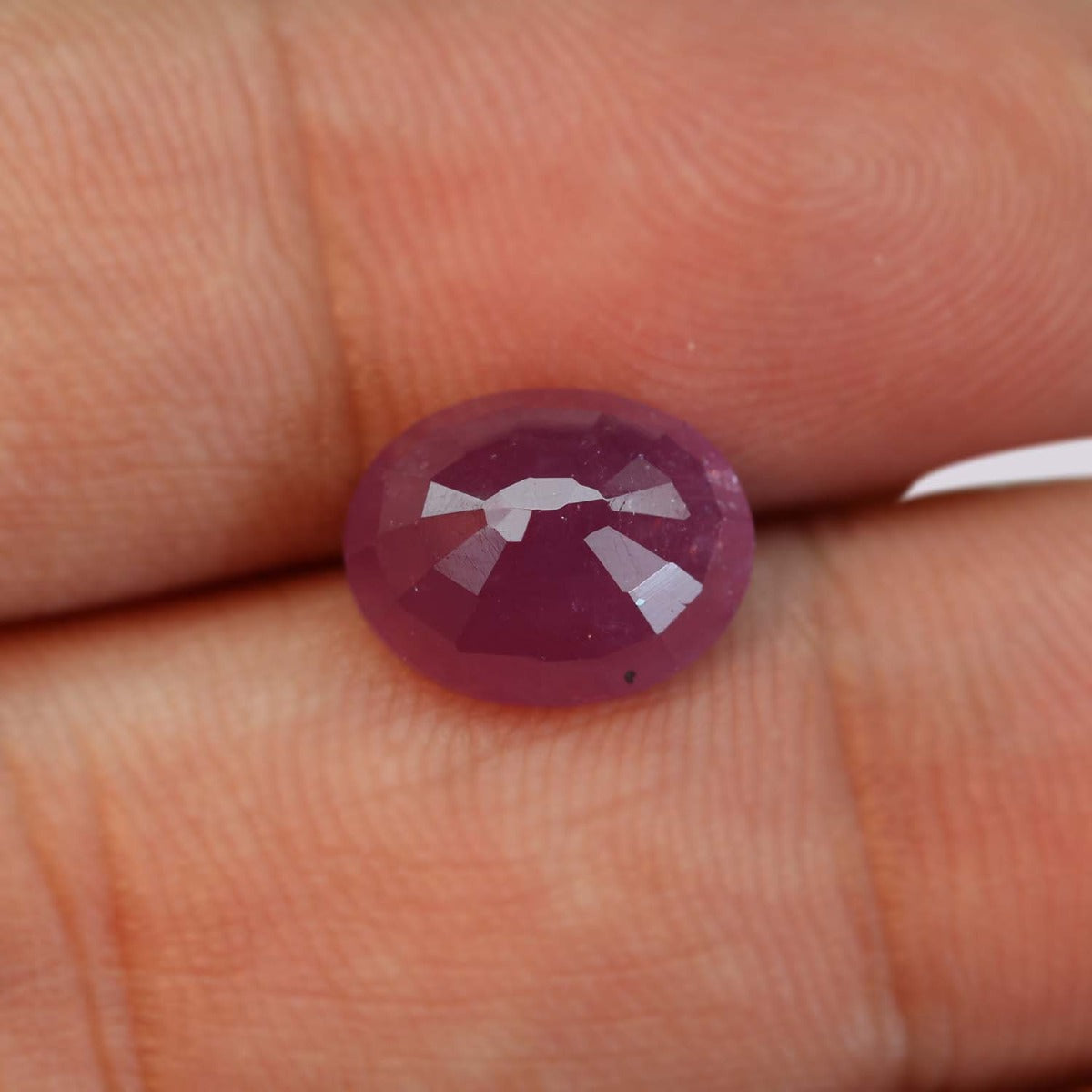 Ruby - 4.55 Carat