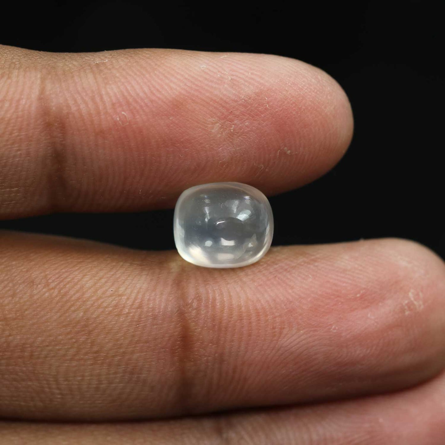 Srilankan Moonstone 5.61 Carat