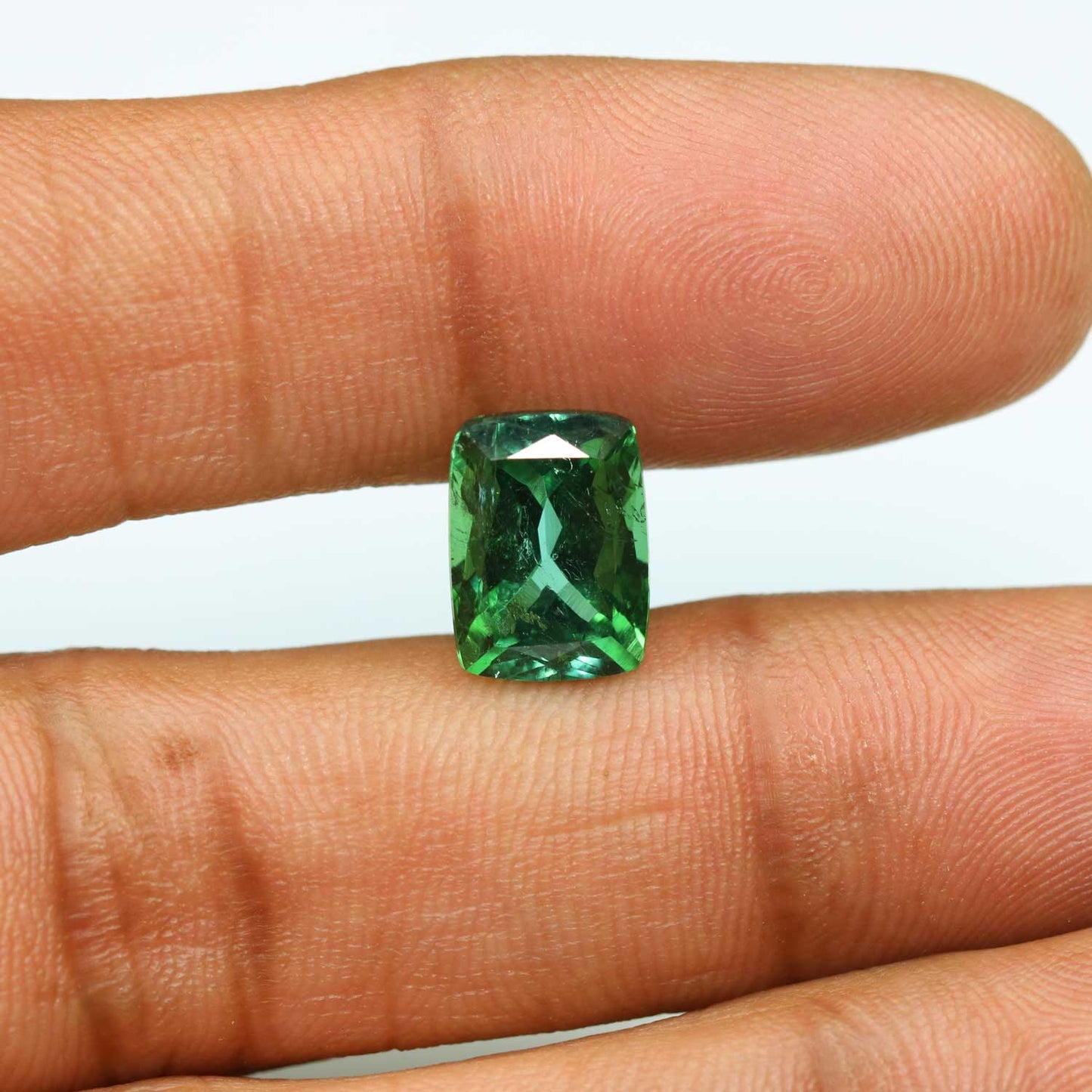 Natural Tourmaline Cts 4.9 Ratti 5.39