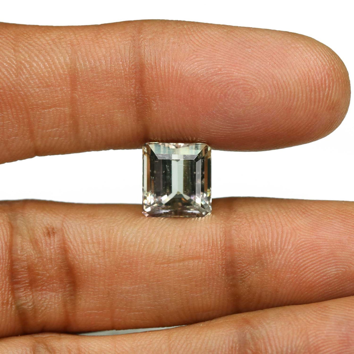 Natural Tourmaline Cts 5.39 Ratti 5.93