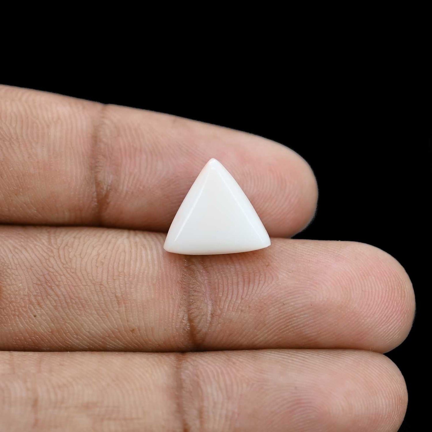 Japani White Coral 7.11 Carat