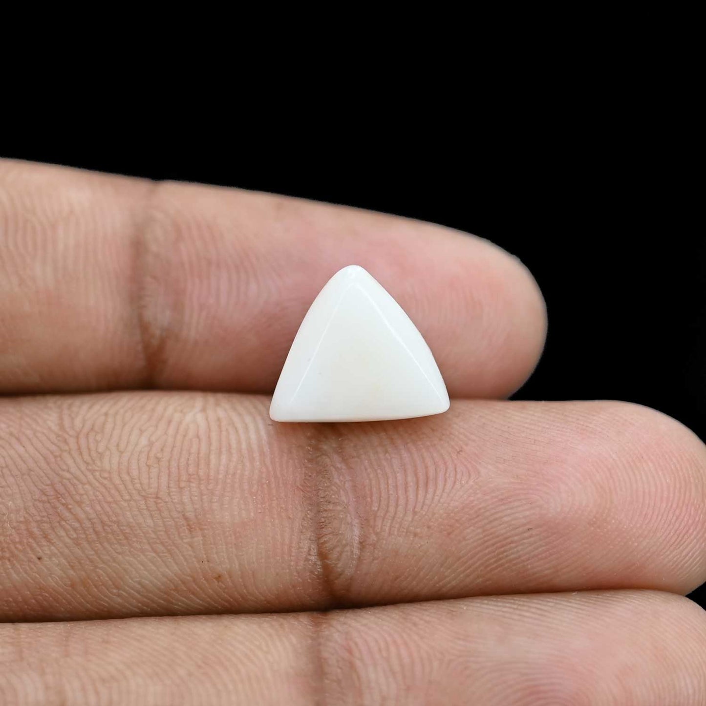 Japani White Coral 6.65 Carat