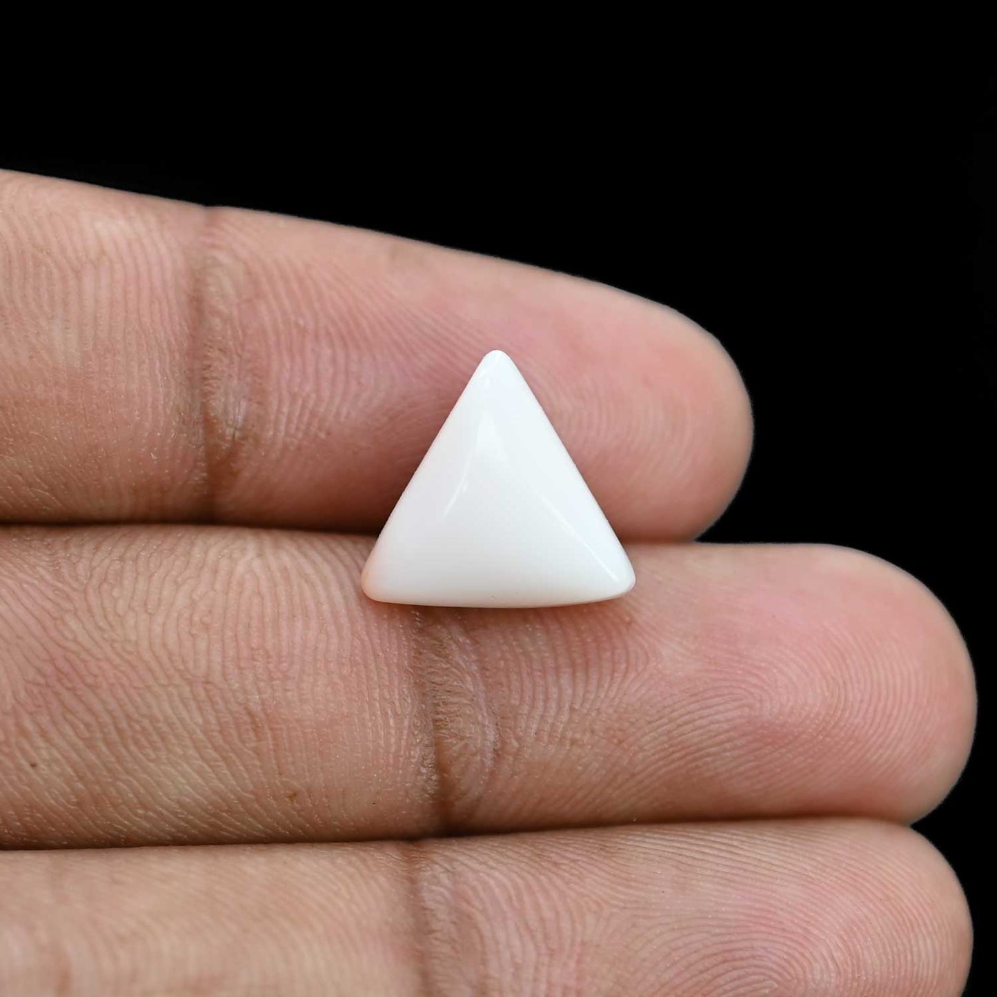 Japani White Coral 6.43 Carat