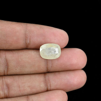 WHITE SAPPHIRE 6.52 CARAT