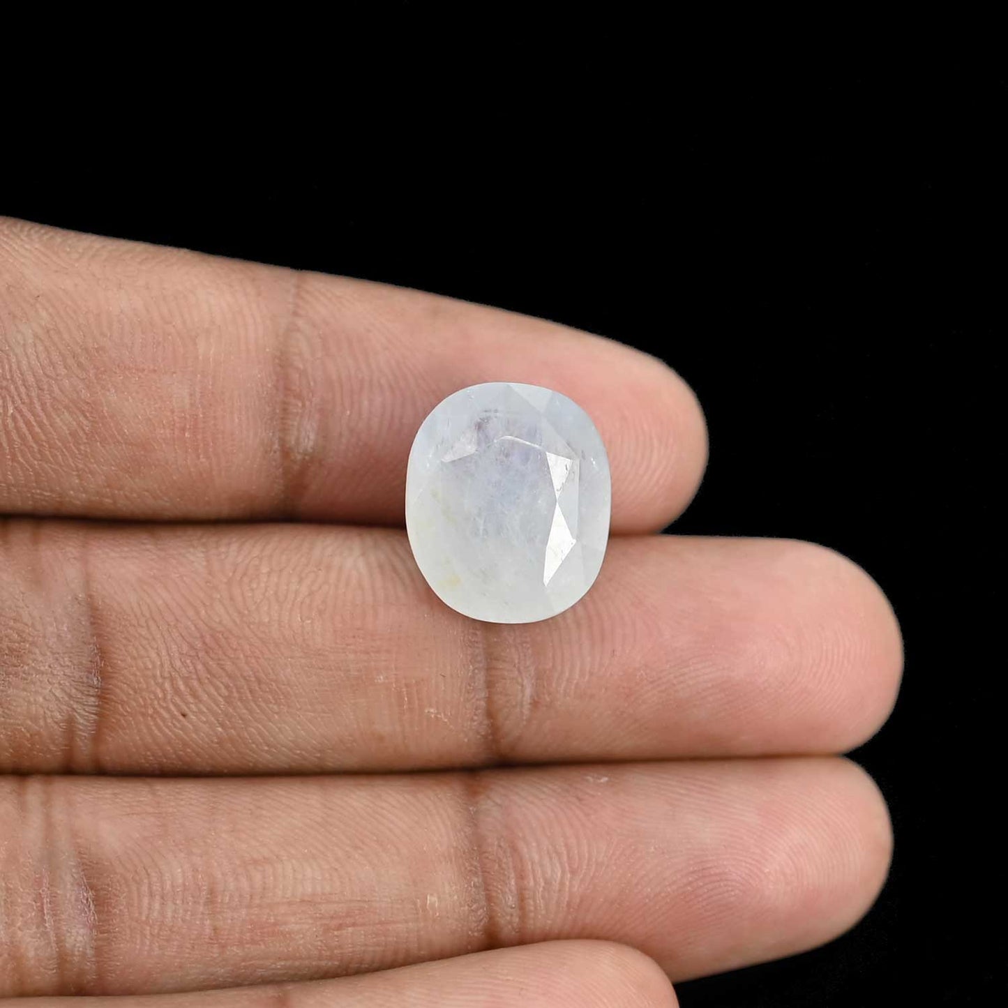 WHITE SAPPHIRE 13.45 CARAT