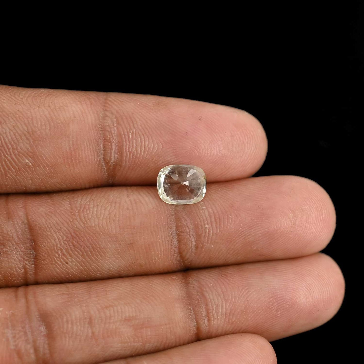 Ceylon White Sapphire 2.96 Carat