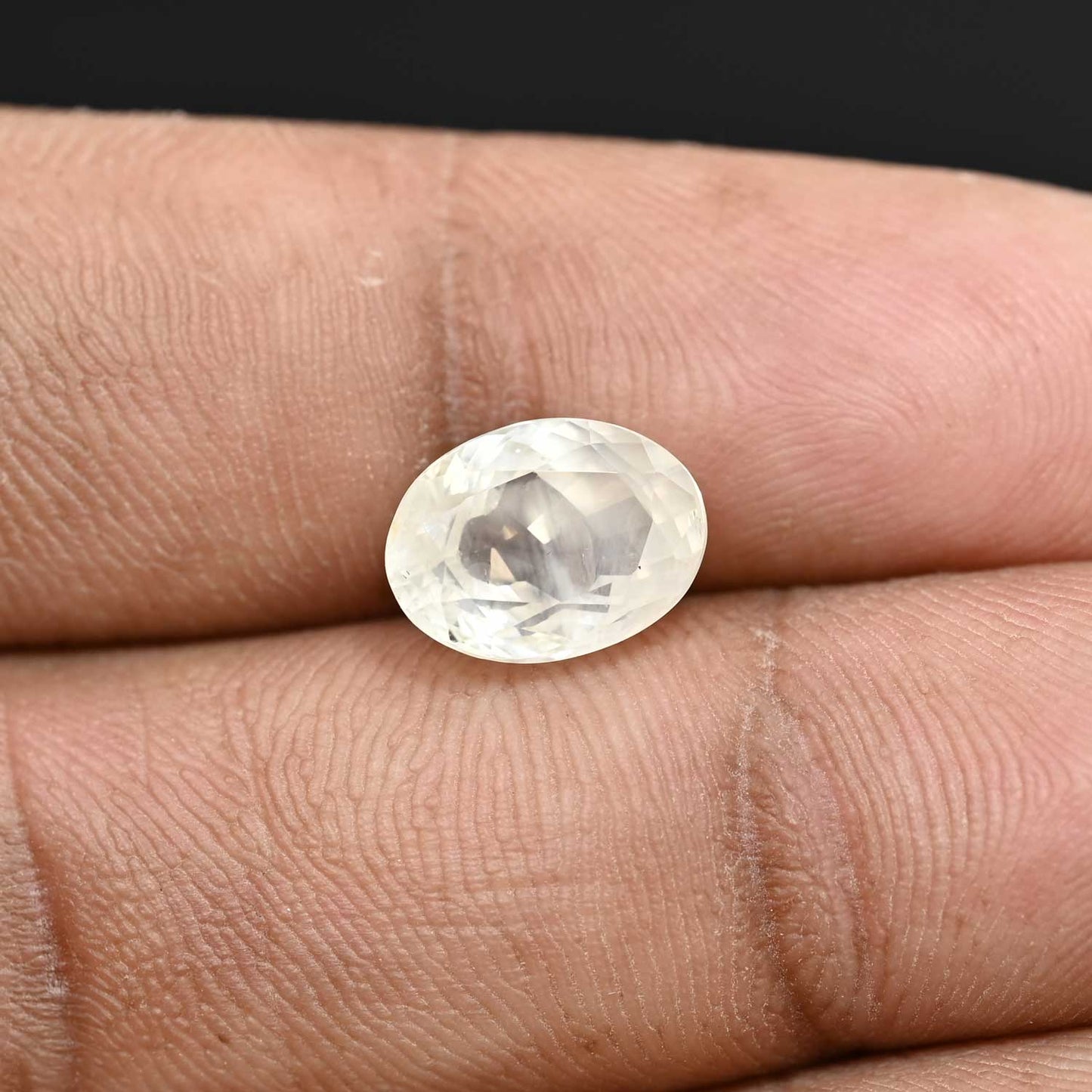 Ceylon White Sapphire 4.7 Carat