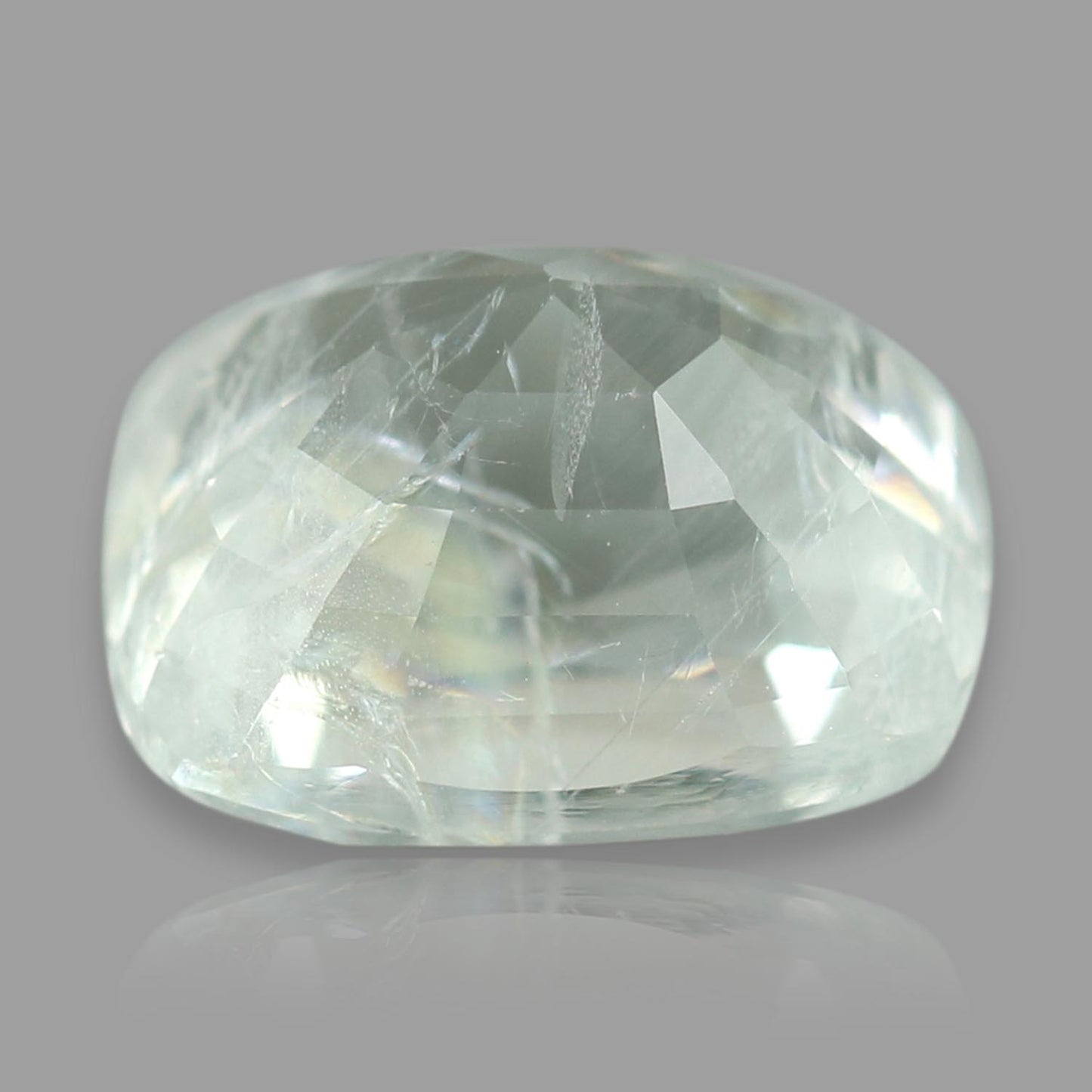 Ceylon White Sapphire 4.17 Carat