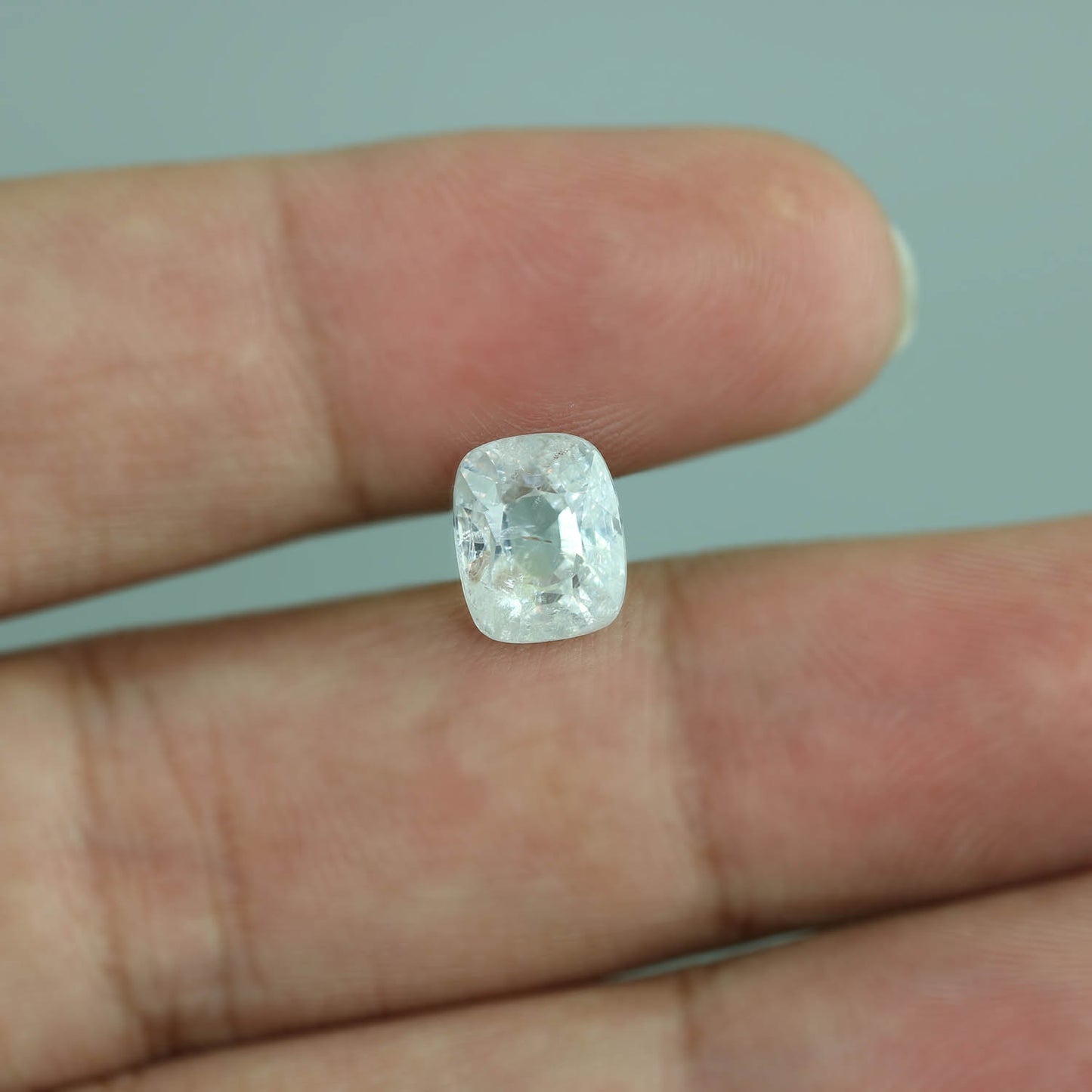 Ceylon White Sapphire 4.17 Carat