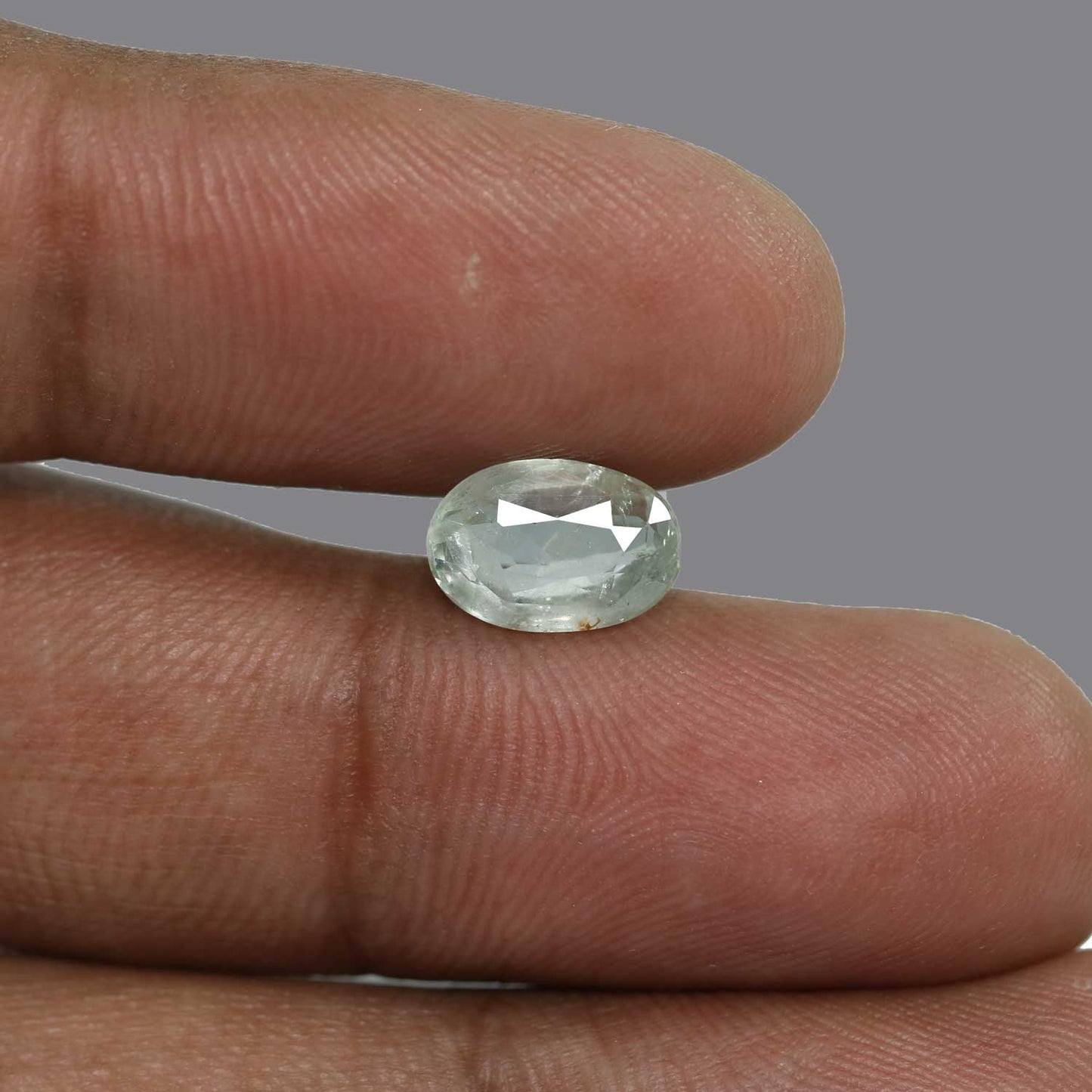 Ceylon White Sapphire 3.92 Carat