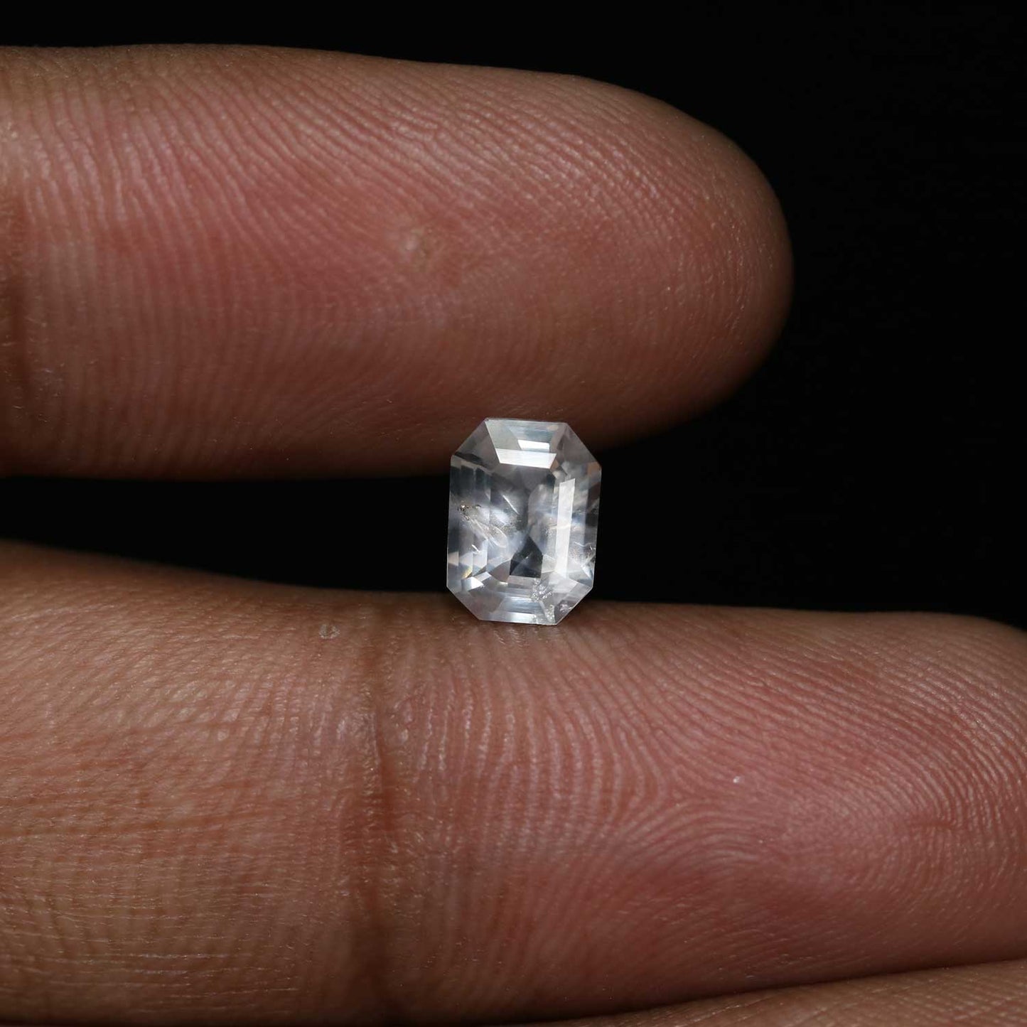 Ceylon White Sapphire 2.11 Carat