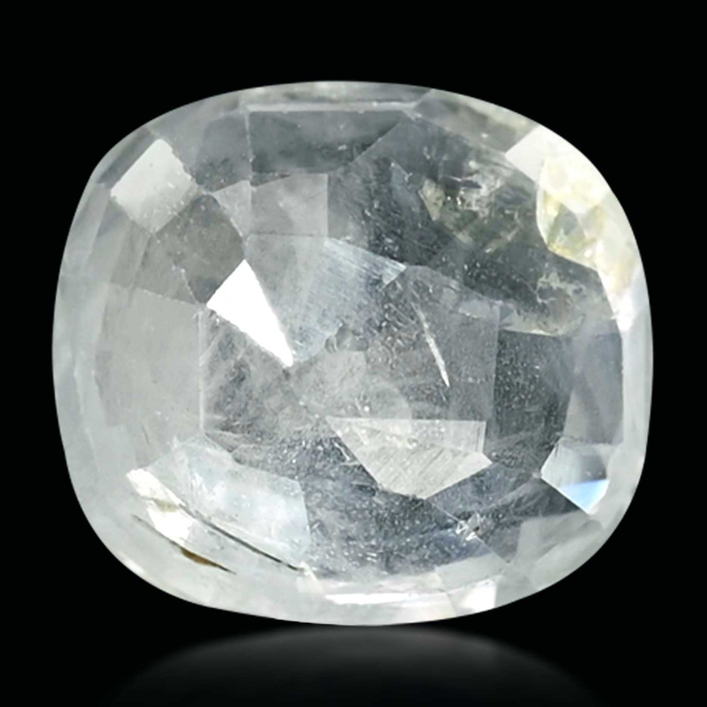Ceylon White Sapphire 3.9 Carat