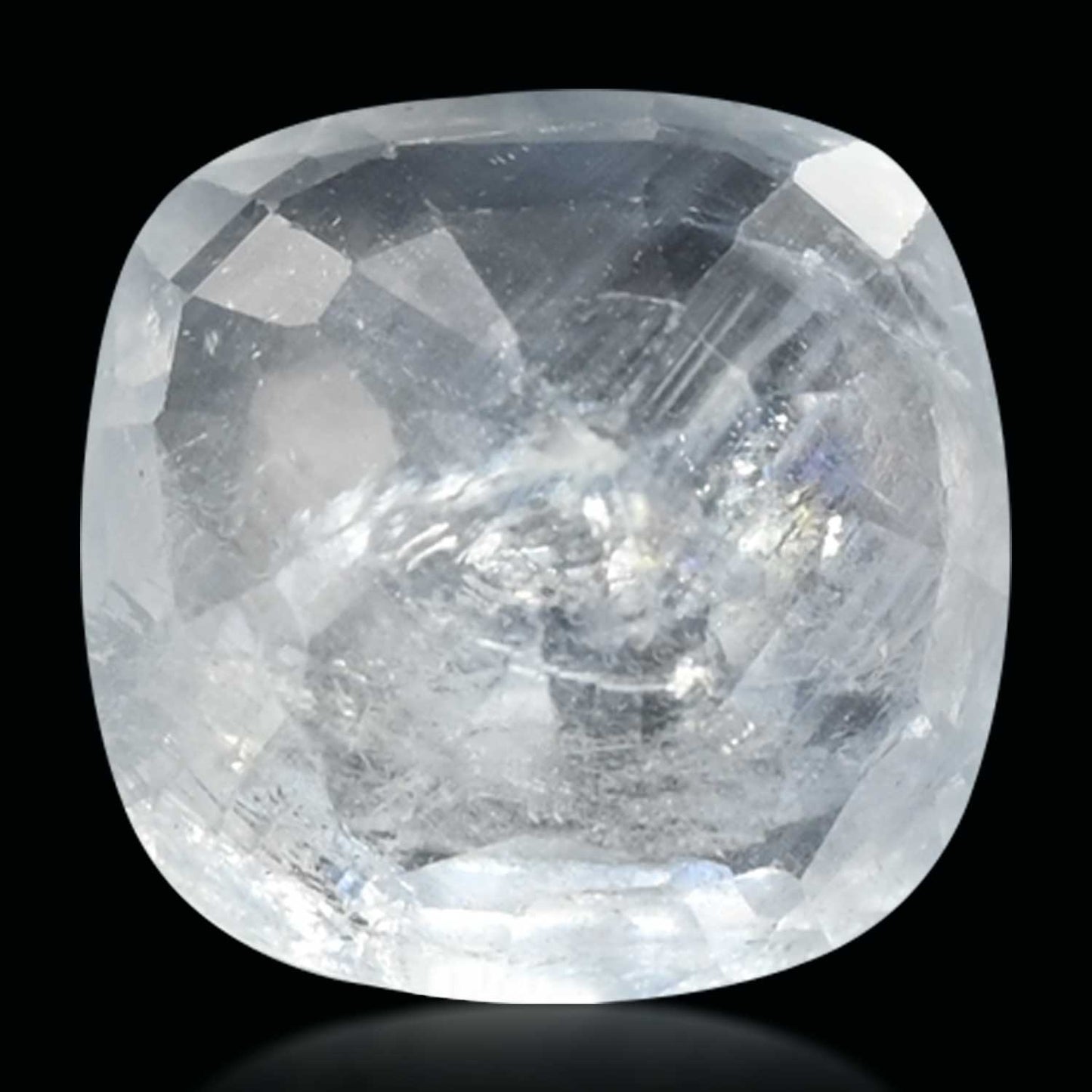 WHITE SAPPHIRE 4.2 CARAT