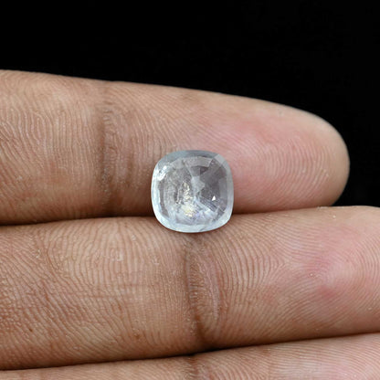 WHITE SAPPHIRE 4.2 CARAT