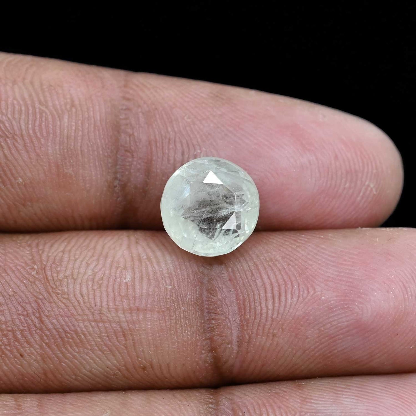 Ceylon White Sapphire 5.6 Carat