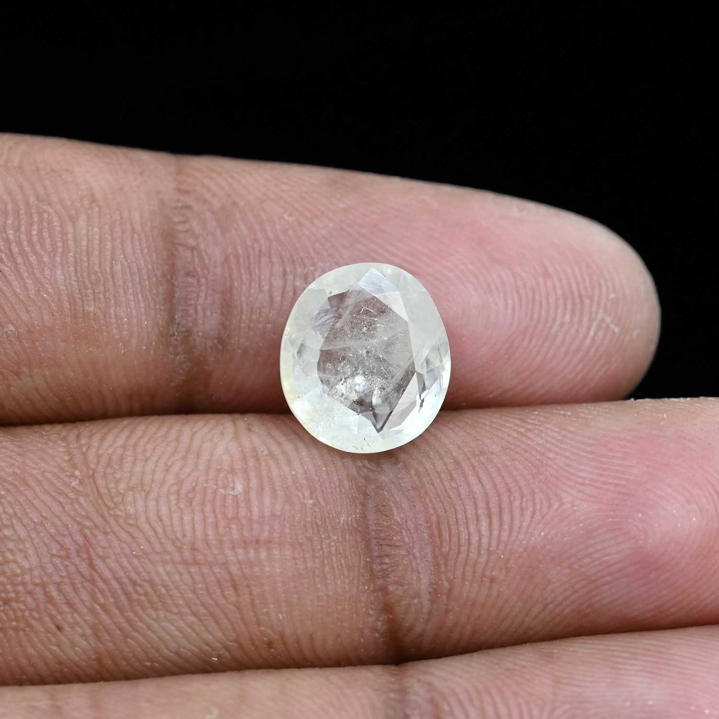 Ceylon White Sapphire 4.57 Carat