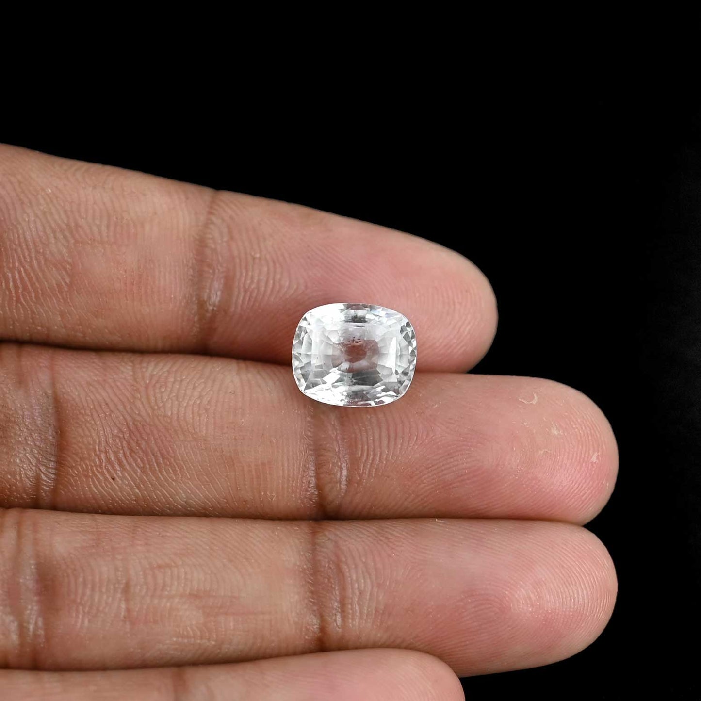 White Topaz 7.6 Carat