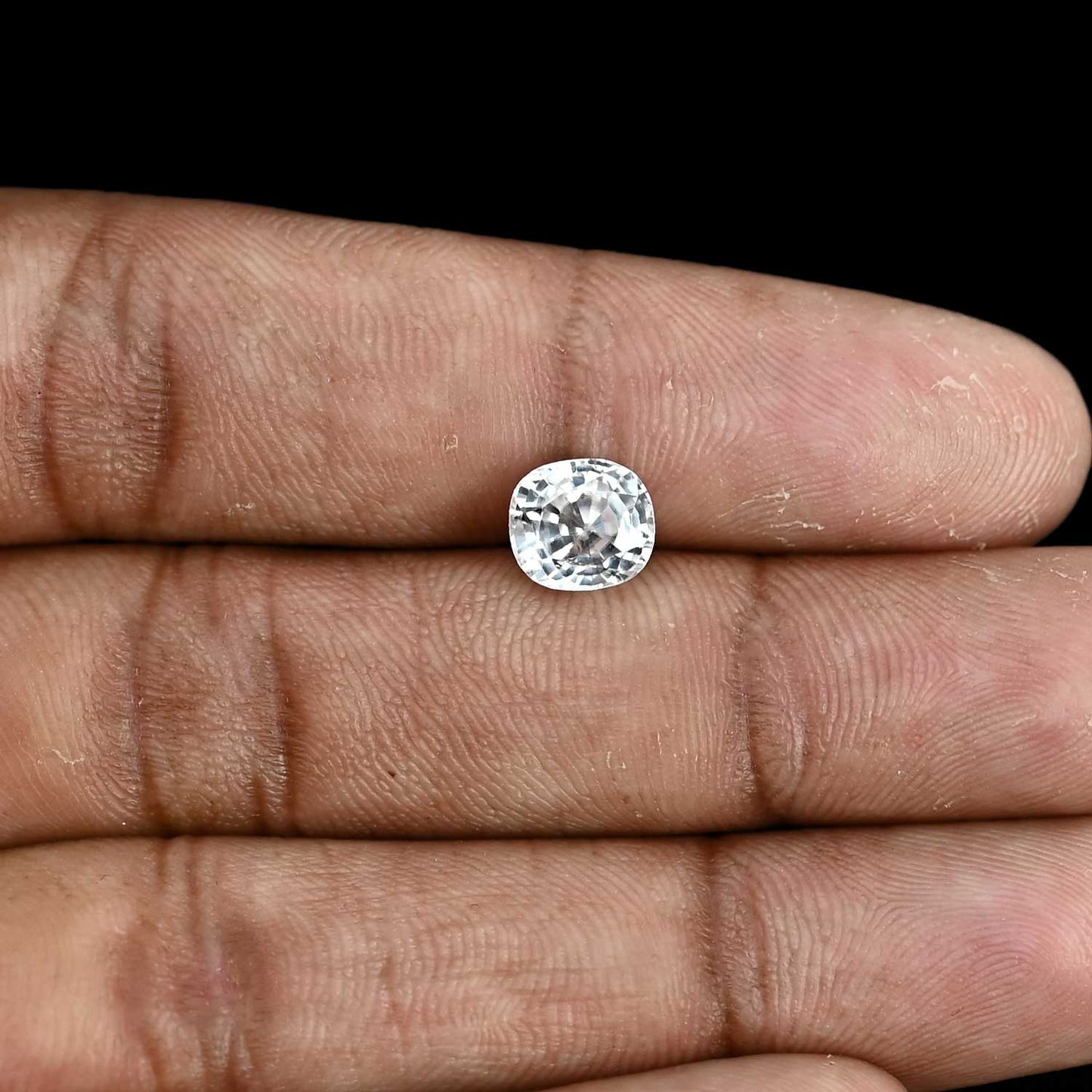 White Zircon Carat 3.21