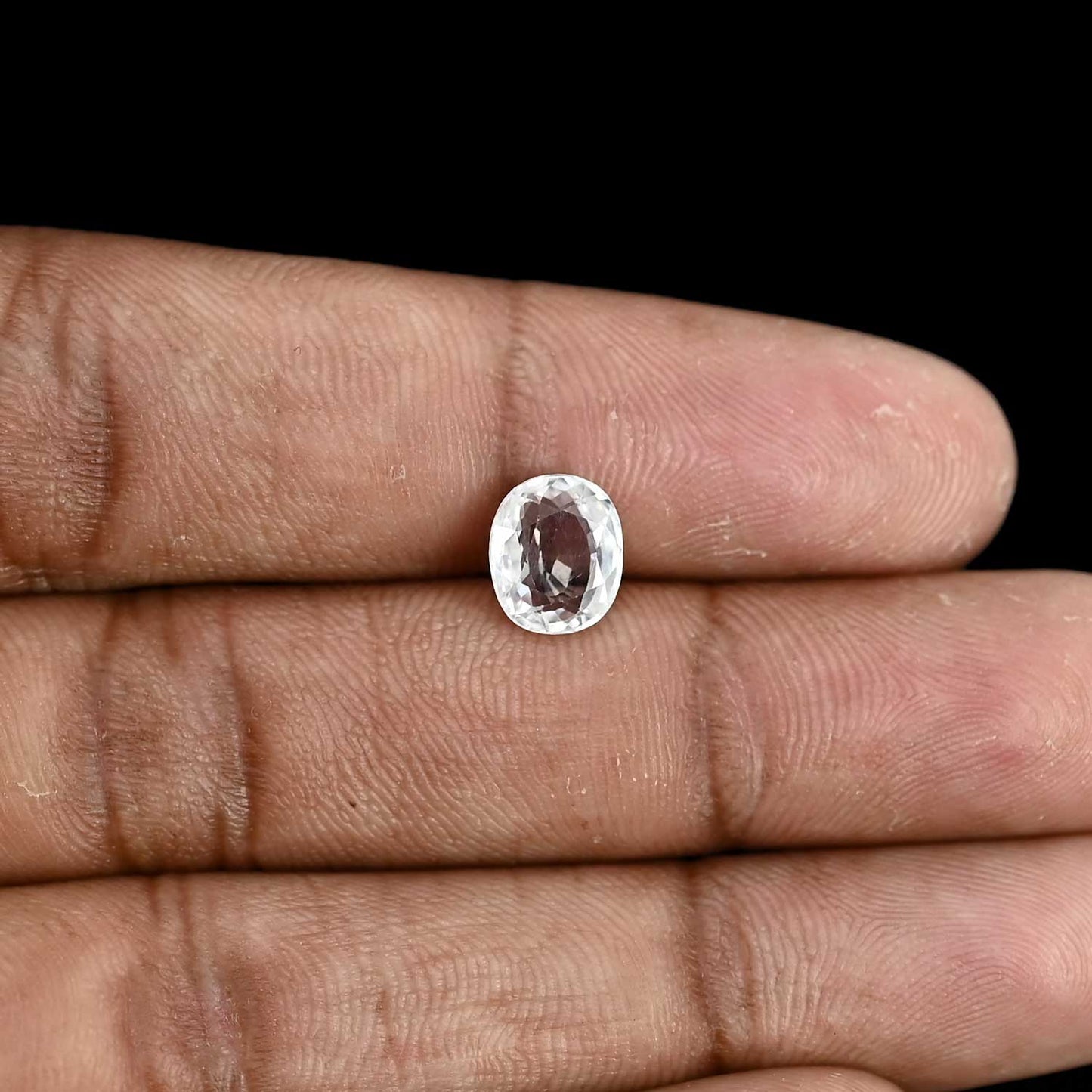 White Zircon 2.8 Carat