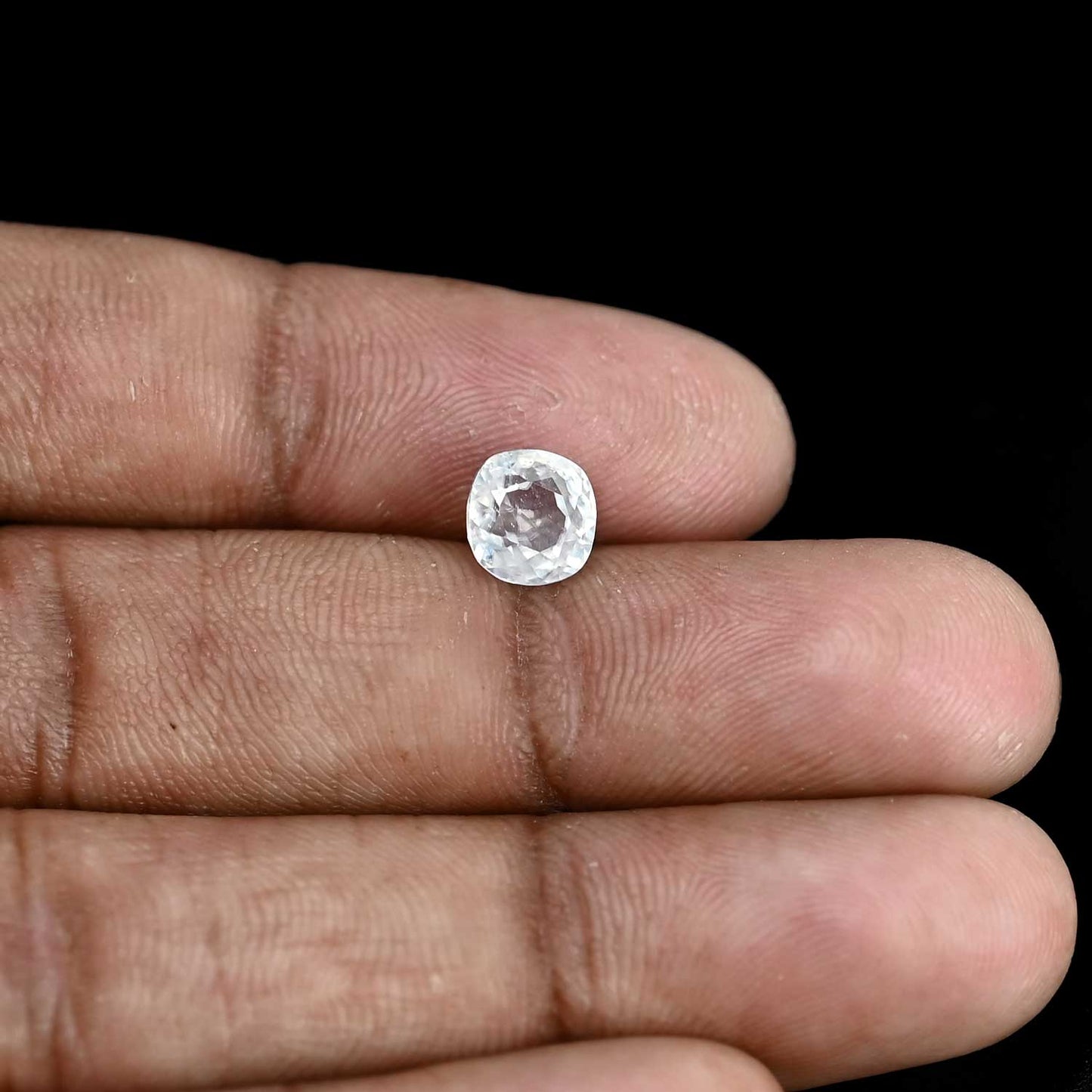 White Zircon 2.9 Carat