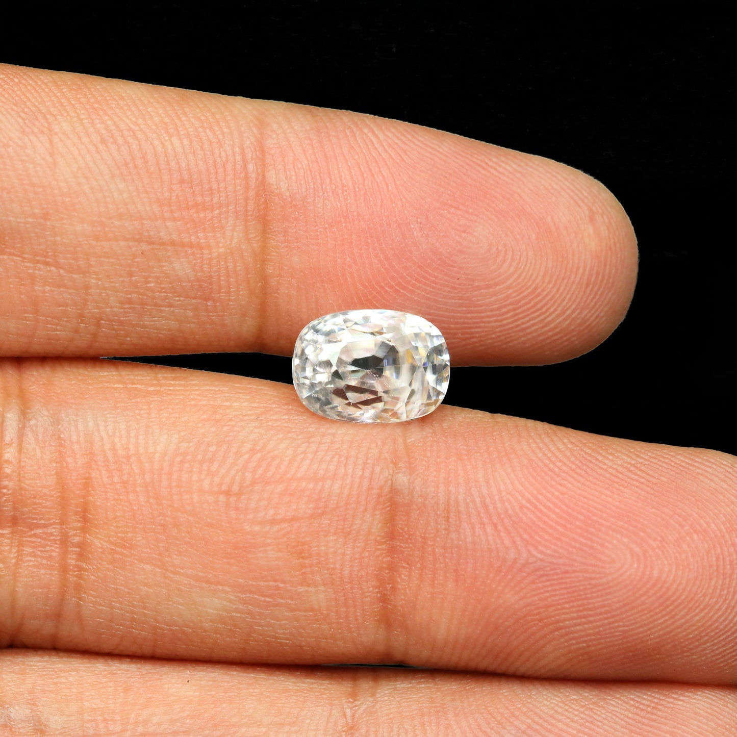 White Zircon 5.87 Carat