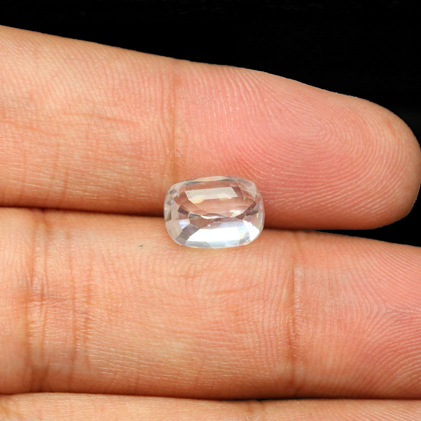 White Zircon 5.55 Carat