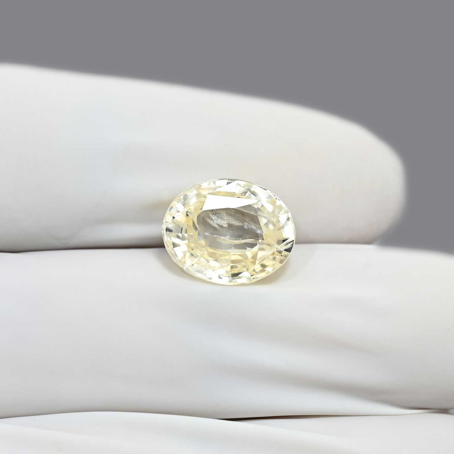 Ceylon Yellow Sapphire - 7.19 Carat
