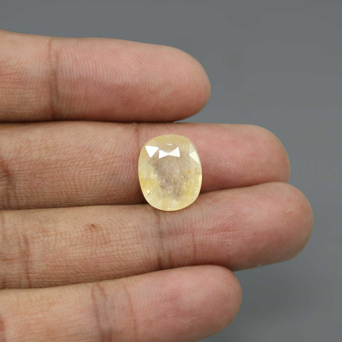 Ceylon Yellow Sapphire - 11.77 Carat