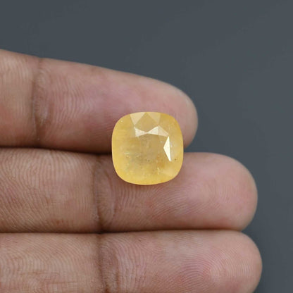 Yellow Sapphire - 12.07 Carat