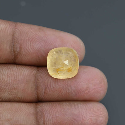 Yellow Sapphire - 12.07 Carat