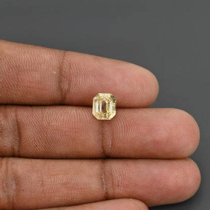 Ceylon Yellow Sapphire Carat 2.56
