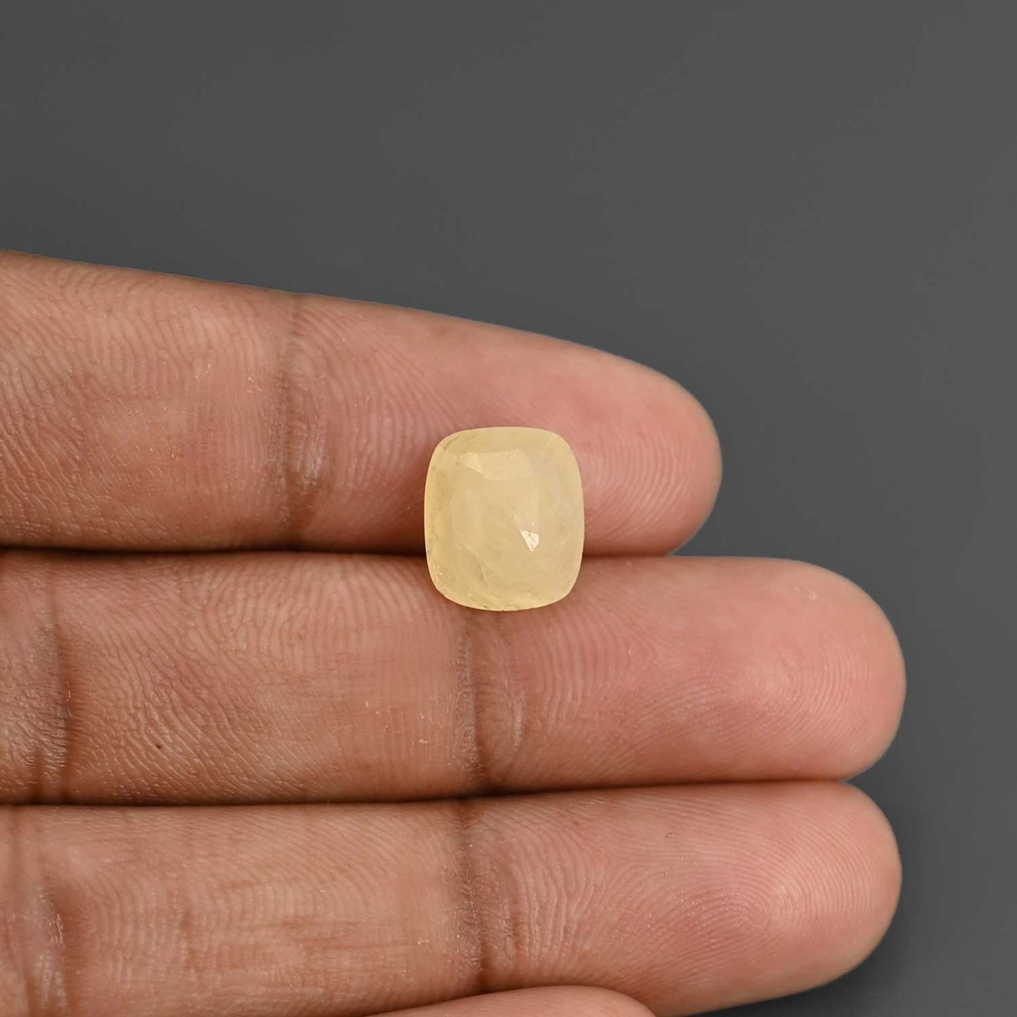 Yellow Sapphire (Pukhraj) - 6.42 Carat