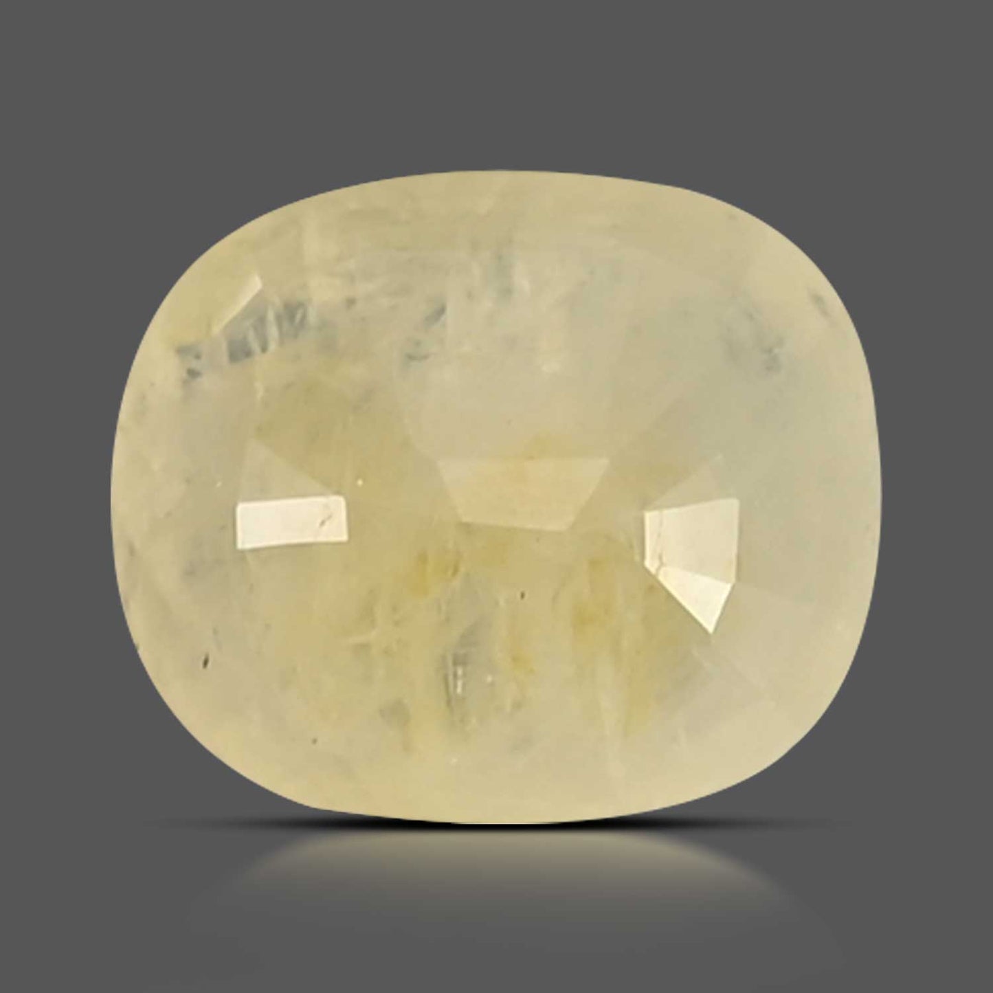 Yellow Sapphire - 7.51 Carat