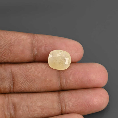 Yellow Sapphire - 7.51 Carat