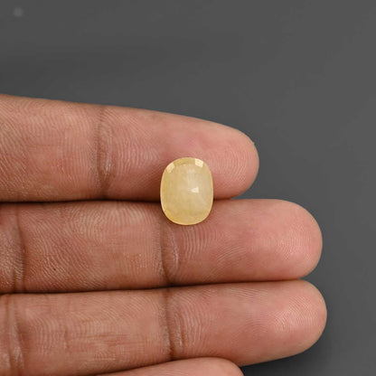 Yellow Sapphire - 6.64 Carat