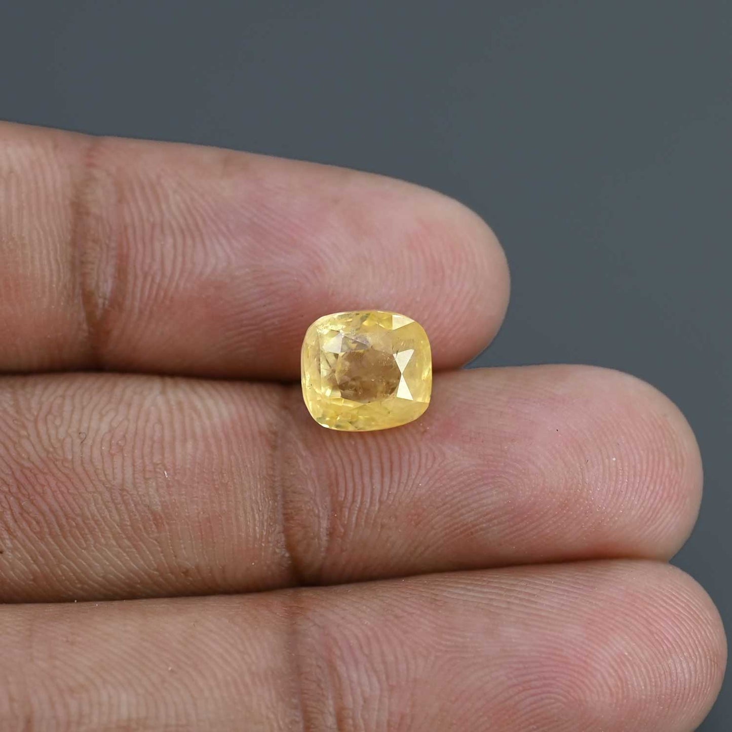 Ceylon Yellow Sapphire - 4.29 Carat