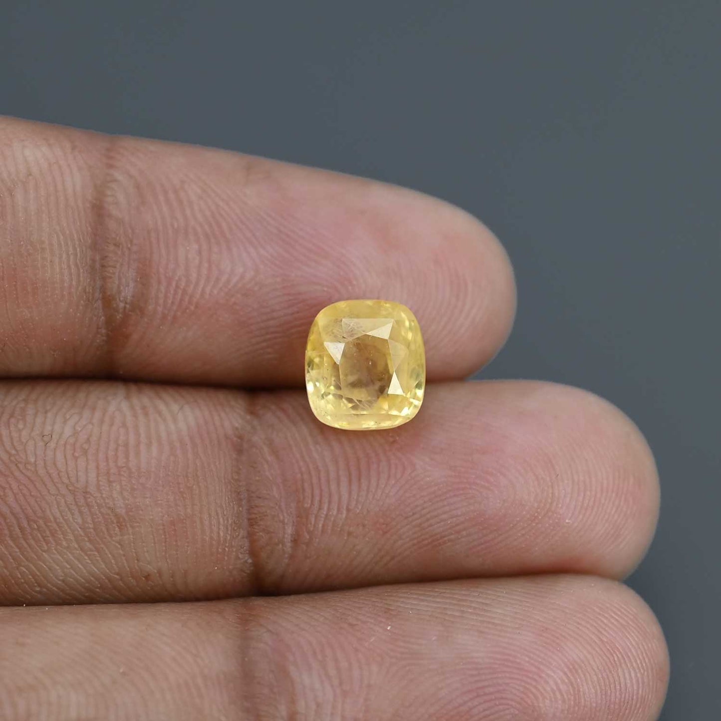 Ceylon Yellow Sapphire - 4.29 Carat
