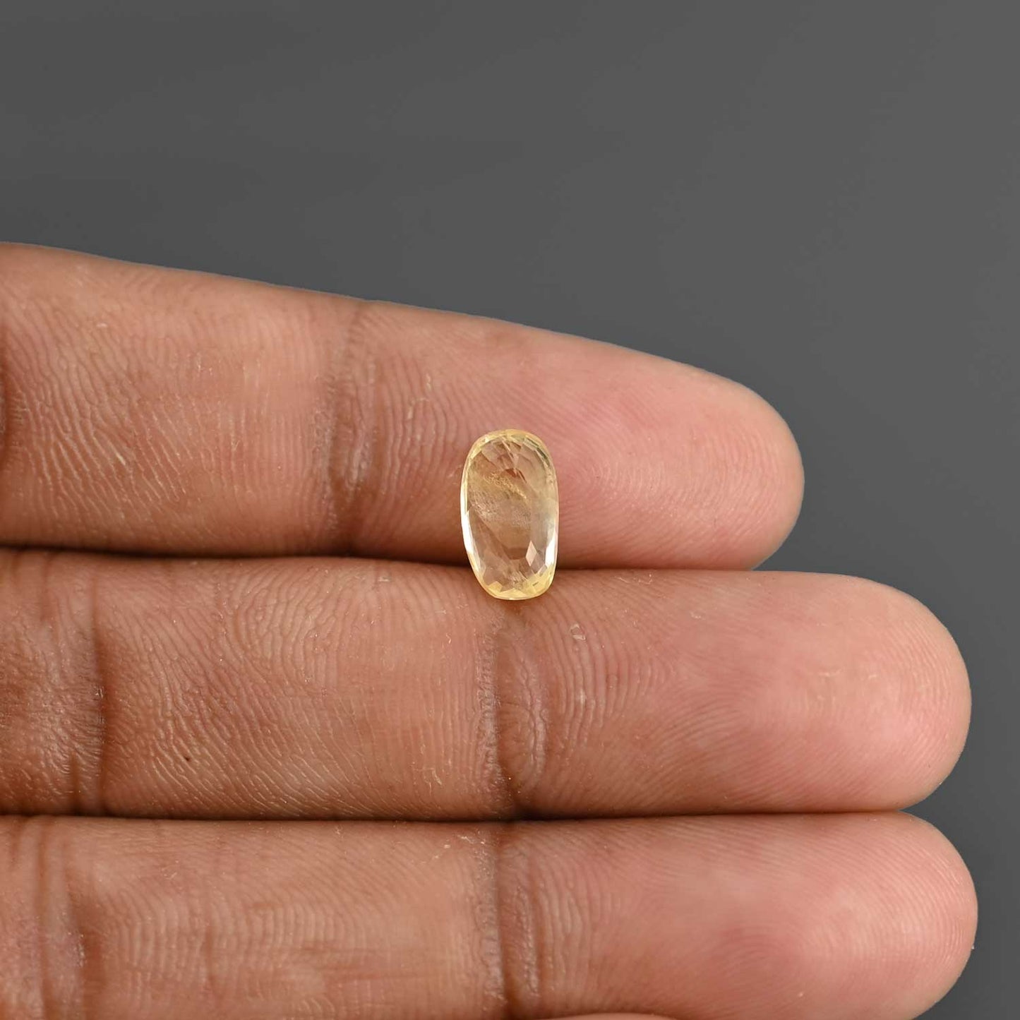 Ceylon Yellow Sapphire - 3.29 Carat