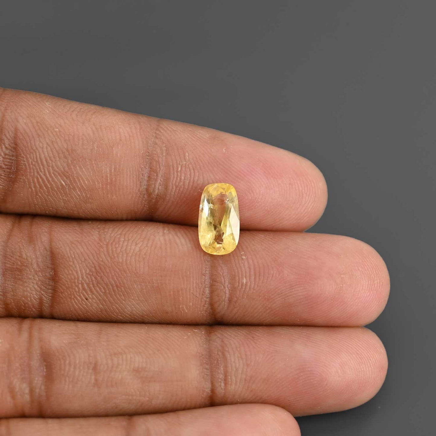 Ceylon Yellow Sapphire - 2.81 Carat