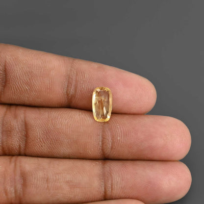 Ceylon Yellow Sapphire - 2.81 Carat