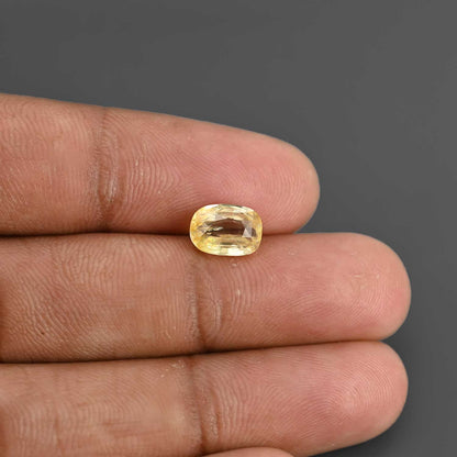 Ceylon Yellow Sapphire - 2.52 Carat