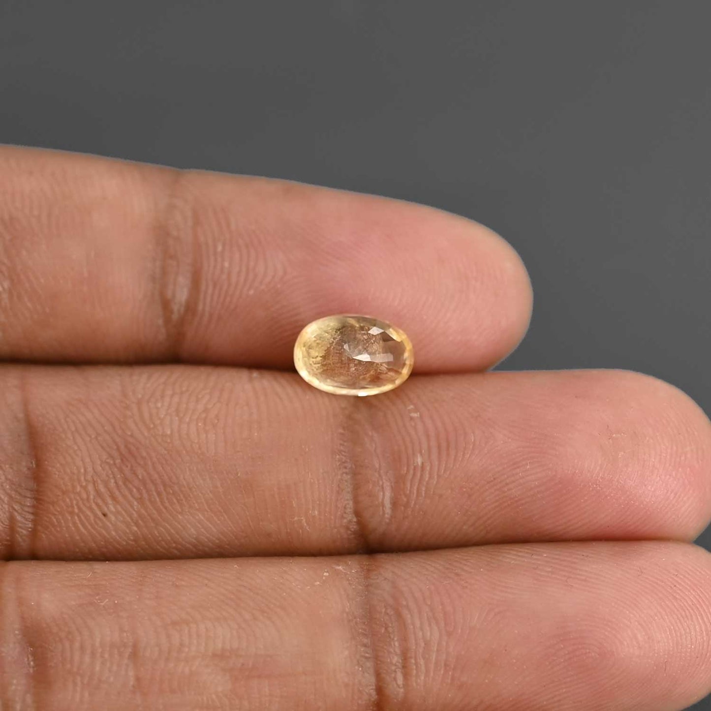 Ceylon Yellow Sapphire - 2.88 Carat