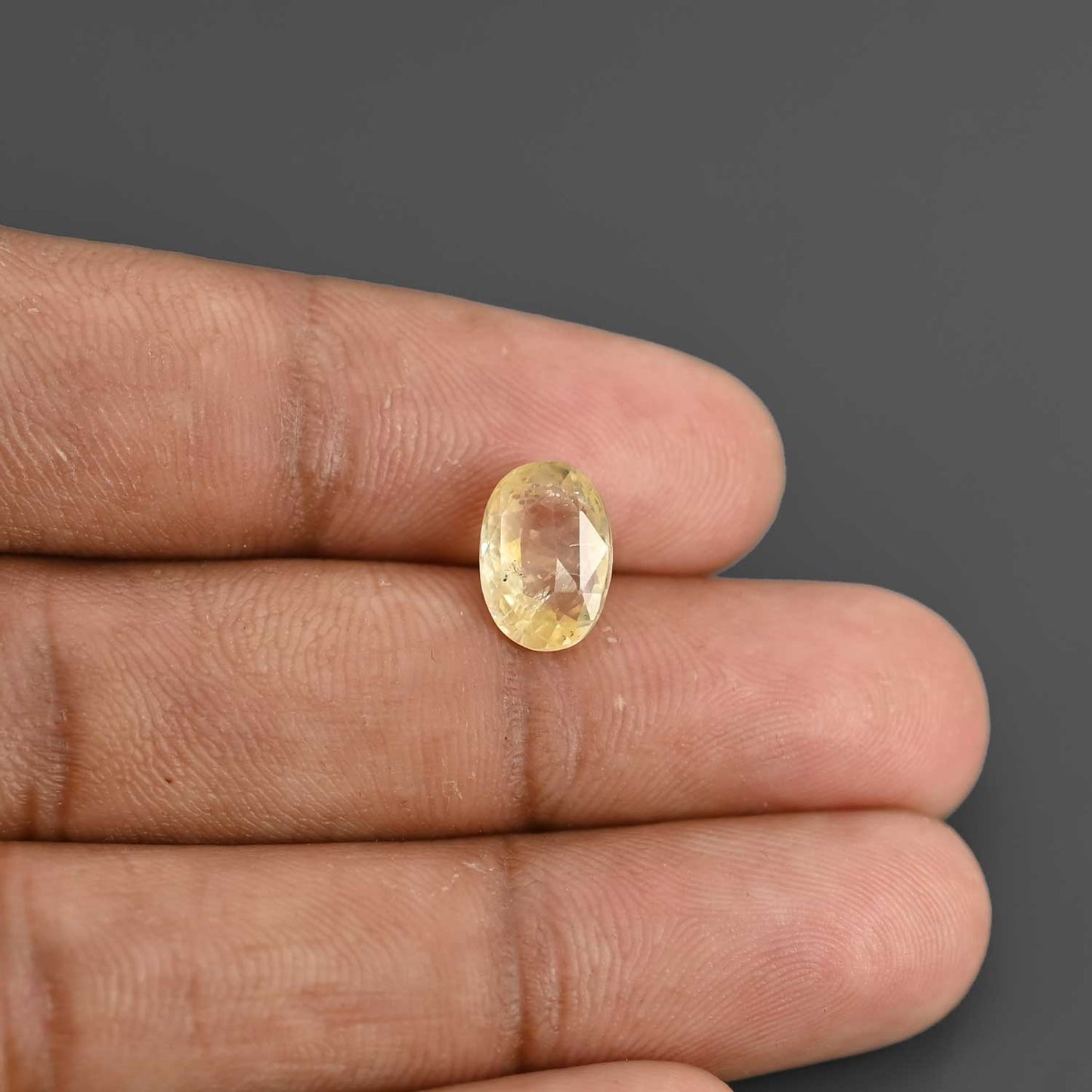 Ceylon Yellow Sapphire - 4.03 Carat