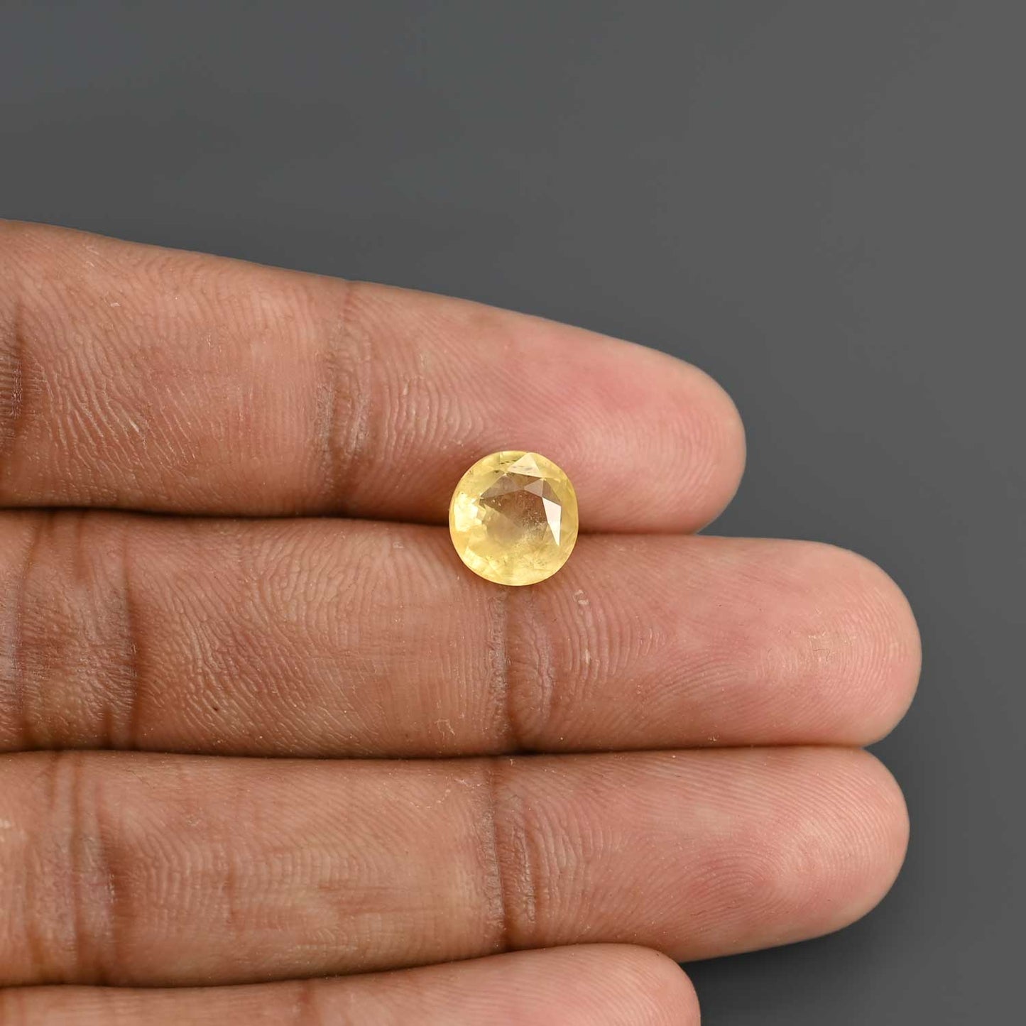 Ceylon Yellow Sapphire - 3.98 Carat