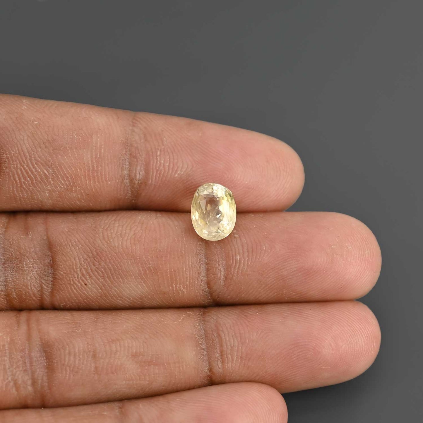 Ceylon Yellow Sapphire - 3.85 Carat