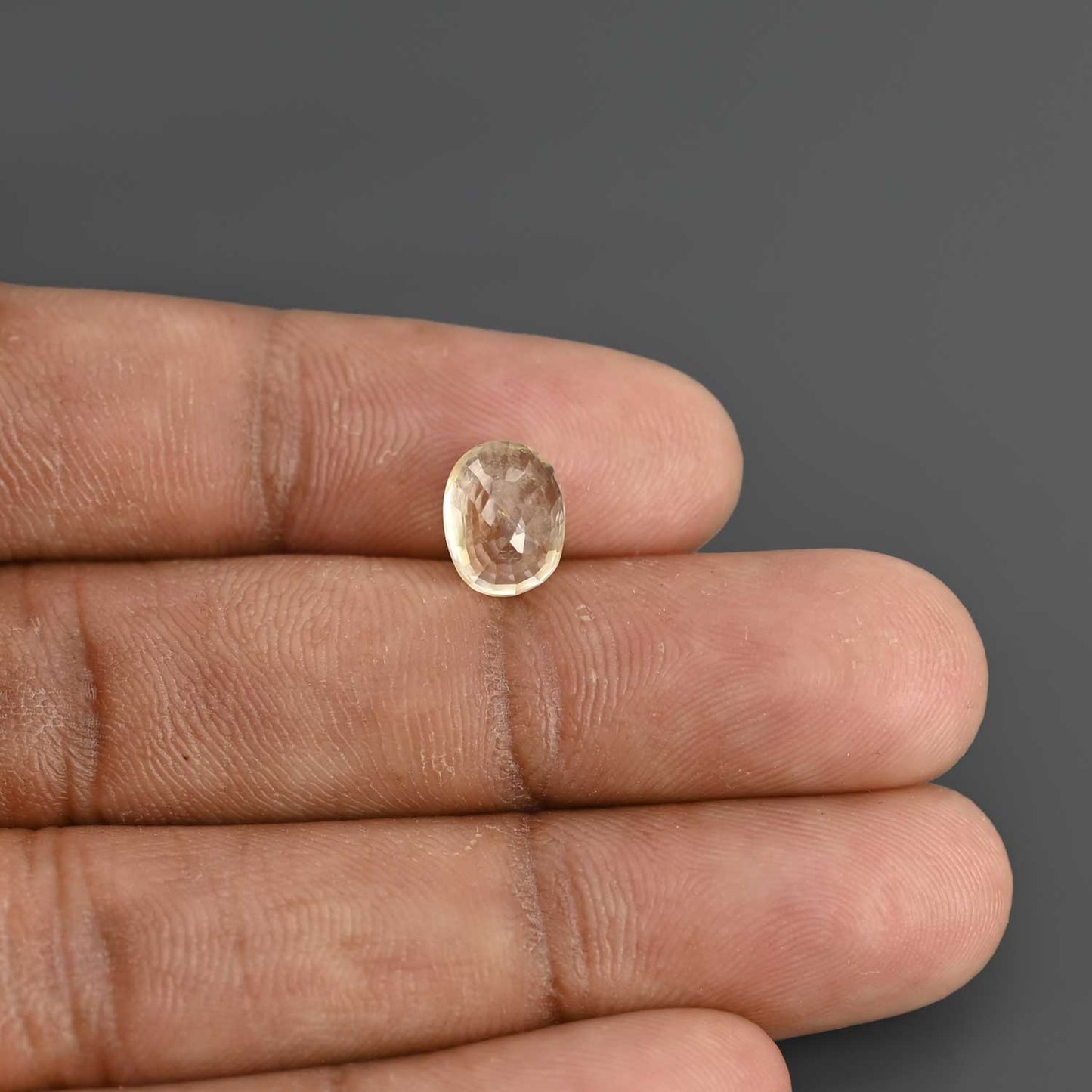 Ceylon Yellow Sapphire - 3.85 Carat